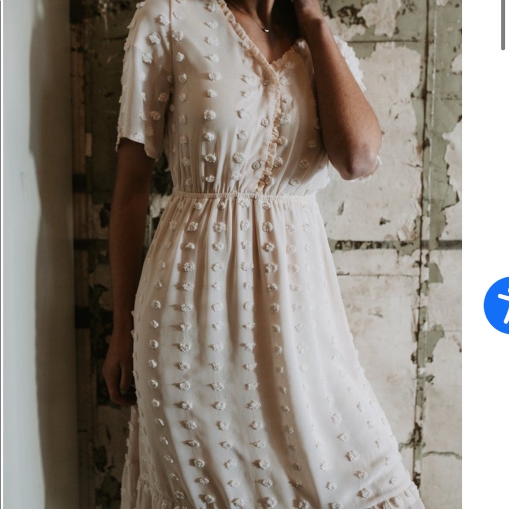 Polagram White midi dress!